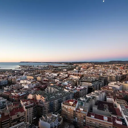 Lägenhet Skylights Explanada 25 Sea View