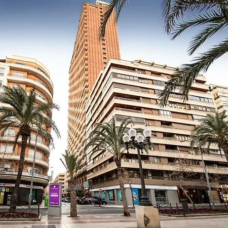 Skylights Explanada 25 Sea View * Alicante